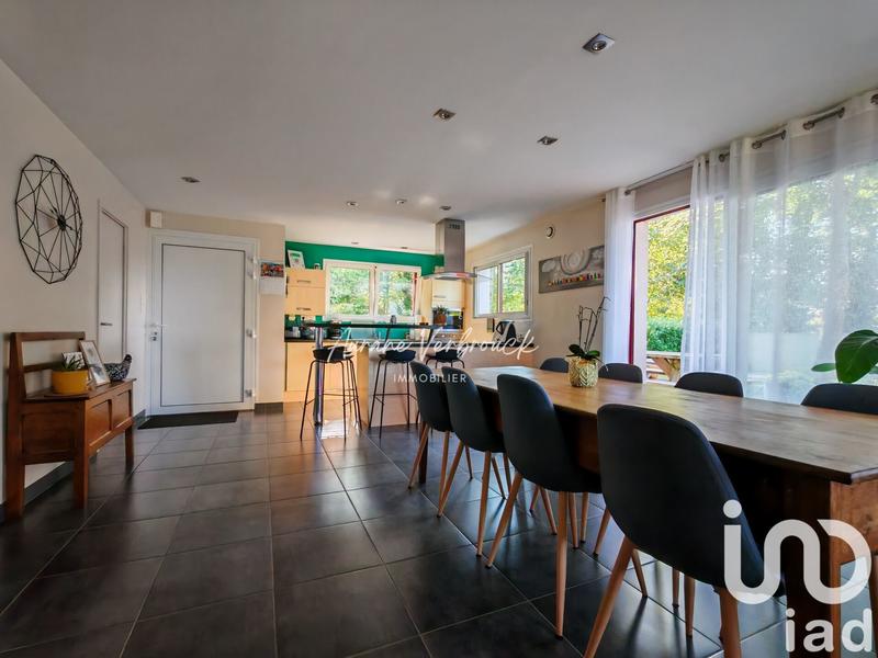 Maison - 139 m² - 5 pièces