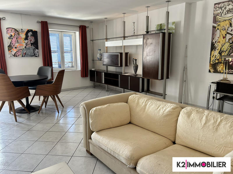 Appartement - 70 m² - 4 pièces