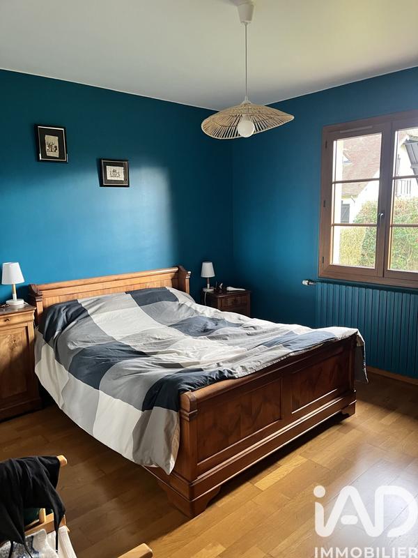 Maison - 180 m² - 7 pièces