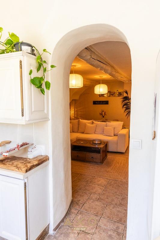 Maison - 95 m² - 3 pièces