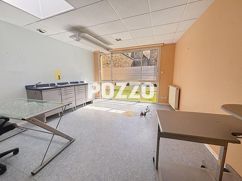 Maison - 159 m² - 6 pièces