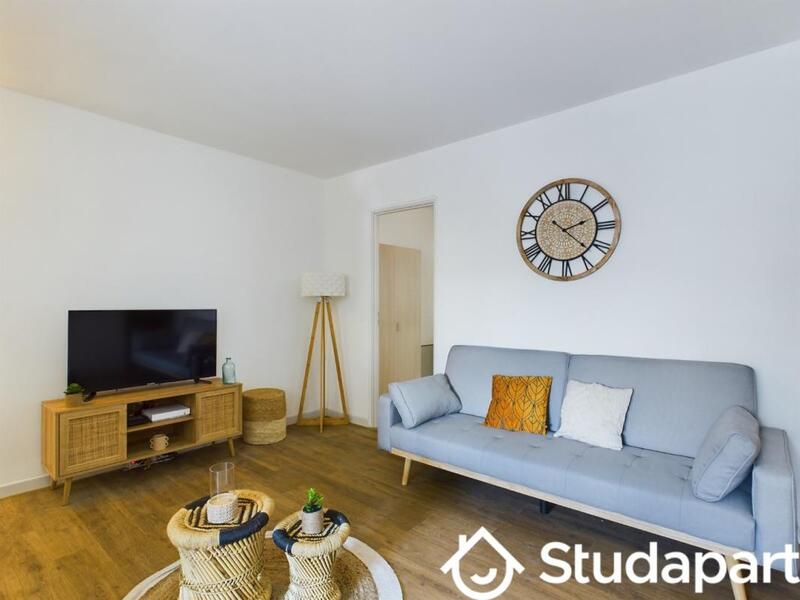 Chambre - 12 m² - 1 pièce