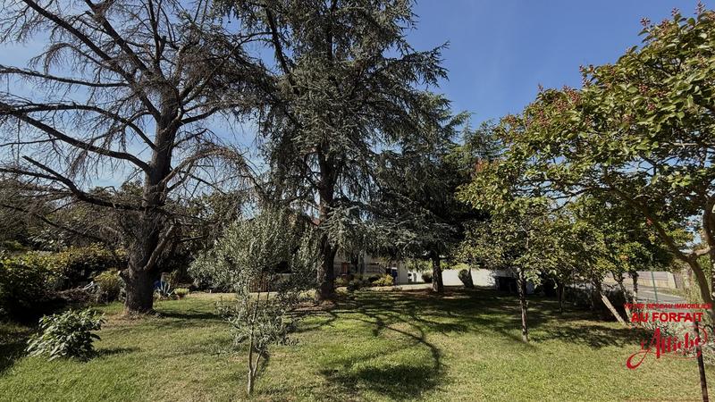 Maison - 99 m² - 5 pièces