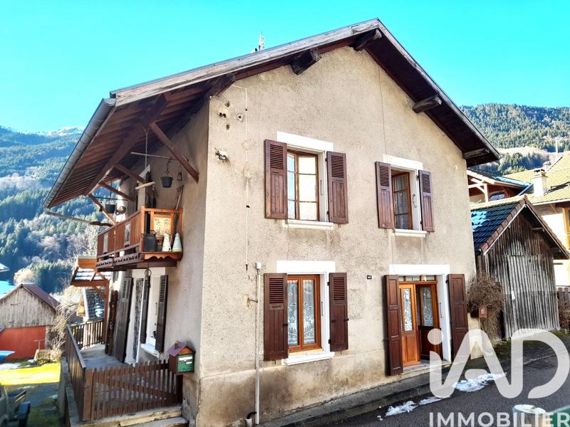 Maison de village - 91 m² - 4 pièces