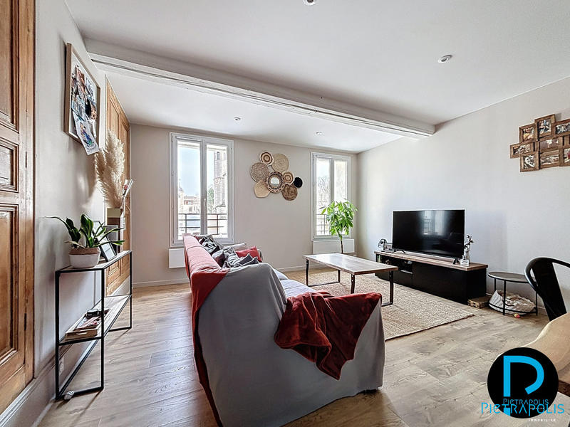 Appartement - 79 m² - 4 pièces