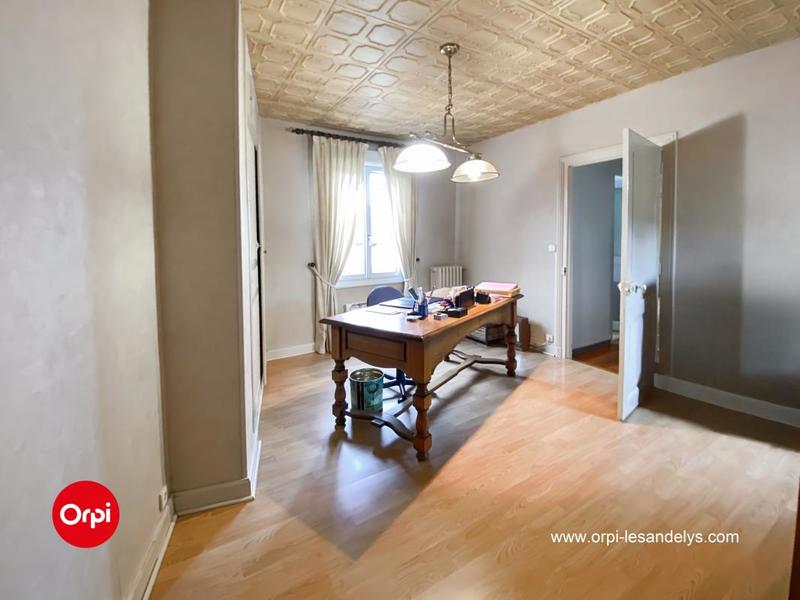 Maison - 186 m² - 7 pièces