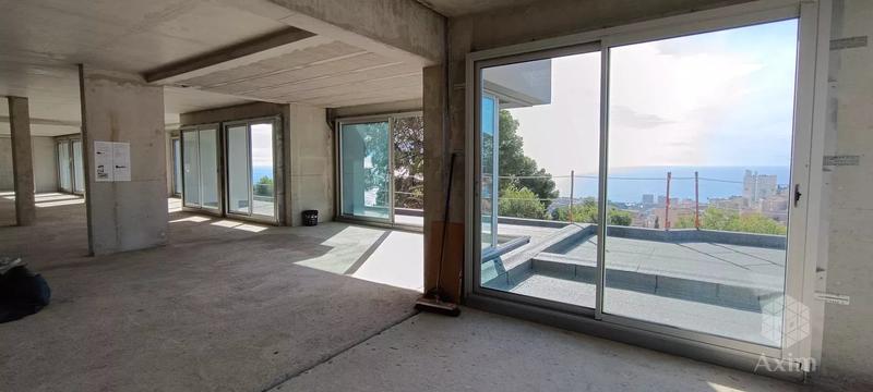 Villa - 643 m² - 9 pièces