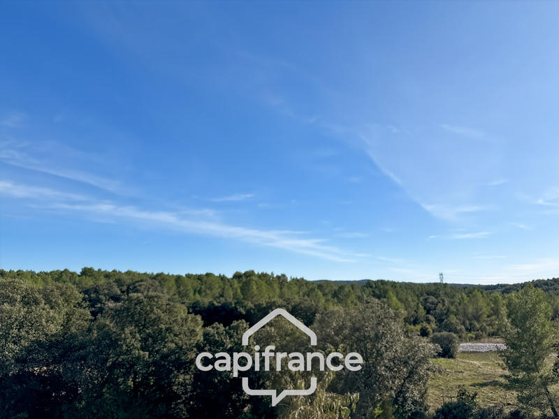 Maison - 220 m² - 8 pièces