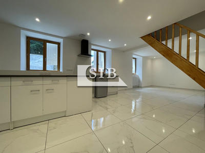 Maison ancienne - 80 m² - 4 pièces