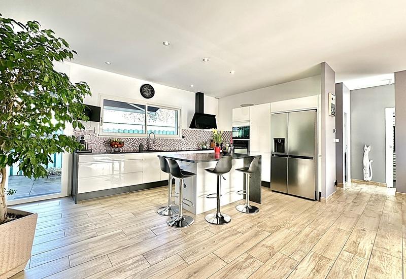 Maison - 112 m² - 5 pièces