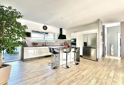 Maison - 112 m² - 5 pièces