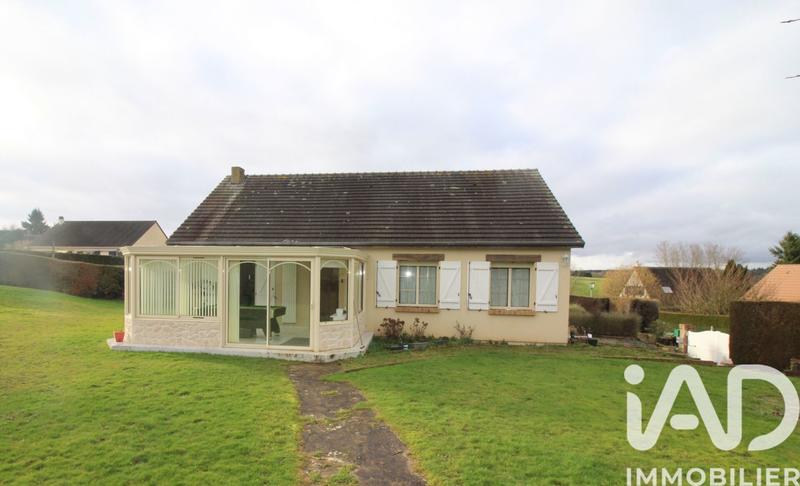 Maison - 98 m² - 4 pièces