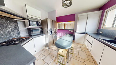 Maison - 209 m² - 7 pièces