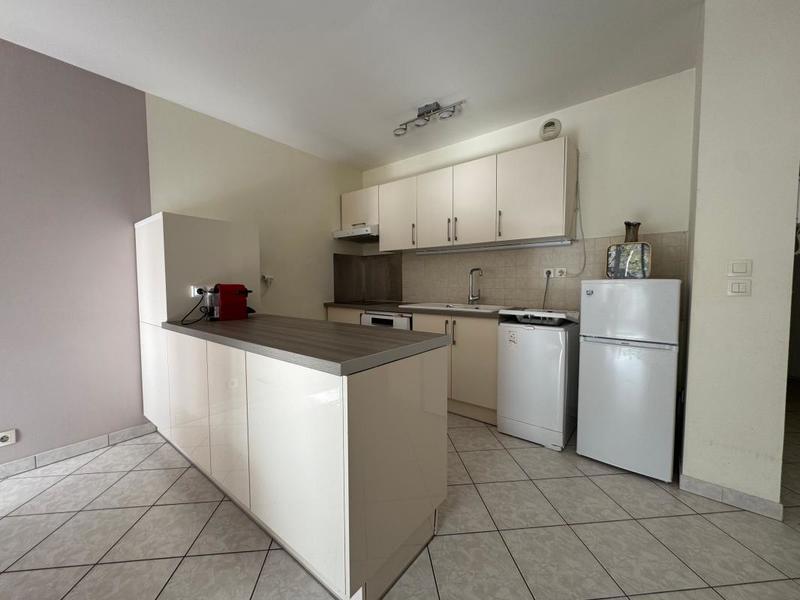 Appartement - 60 m² - 3 pièces