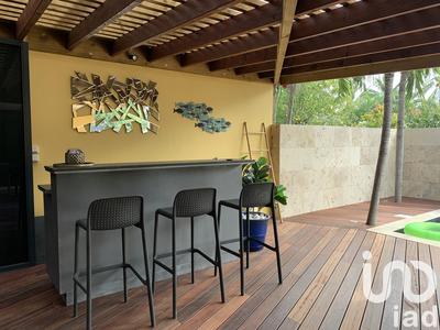 Appartement - 180 m² - 5 pièces