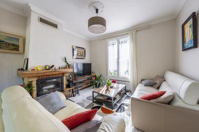 Maison - 64 m² - 5 pièces