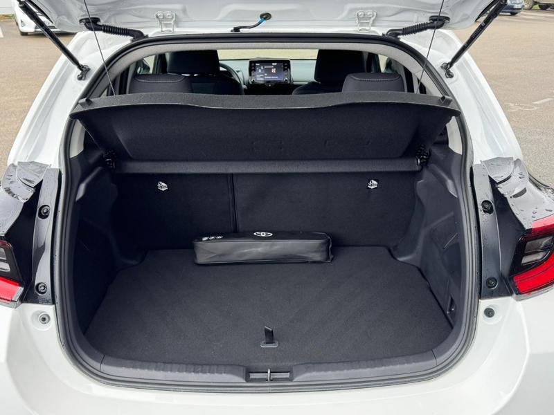 Toyota Yaris IV Hybrid 116h - Bv E-Cvt (My22) Design