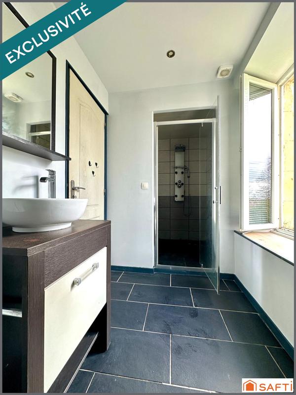 Maison - 90 m² - 4 pièces