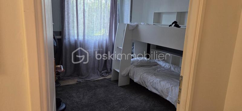 Maison traditionnelle - 90 m² - 4 pièces