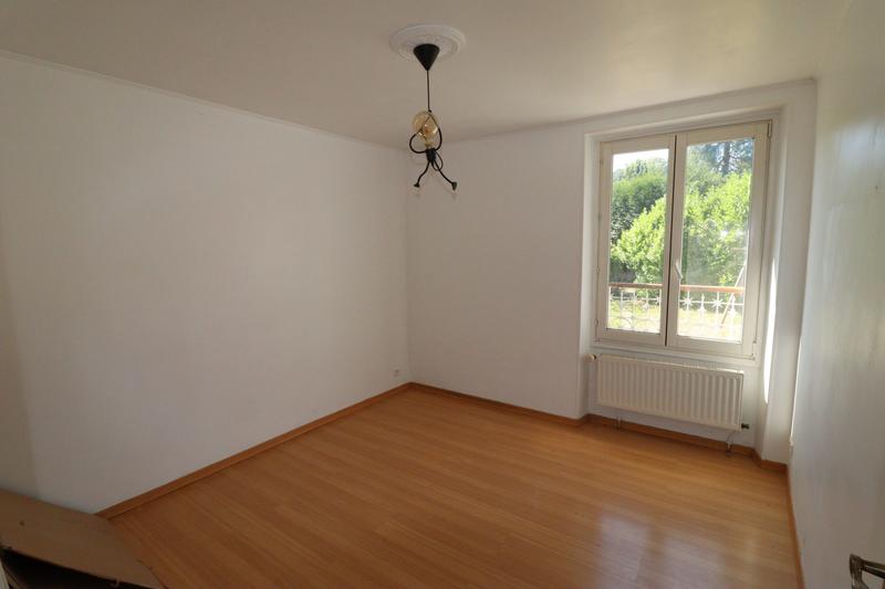 Maison - 122 m² - 8 pièces