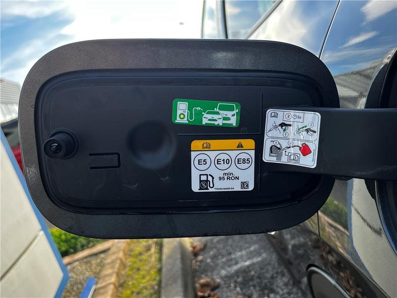 Ford Kuga III 2.5 Duratec 190 Ch Flexifuel Fhev E85 Powershift Titanium