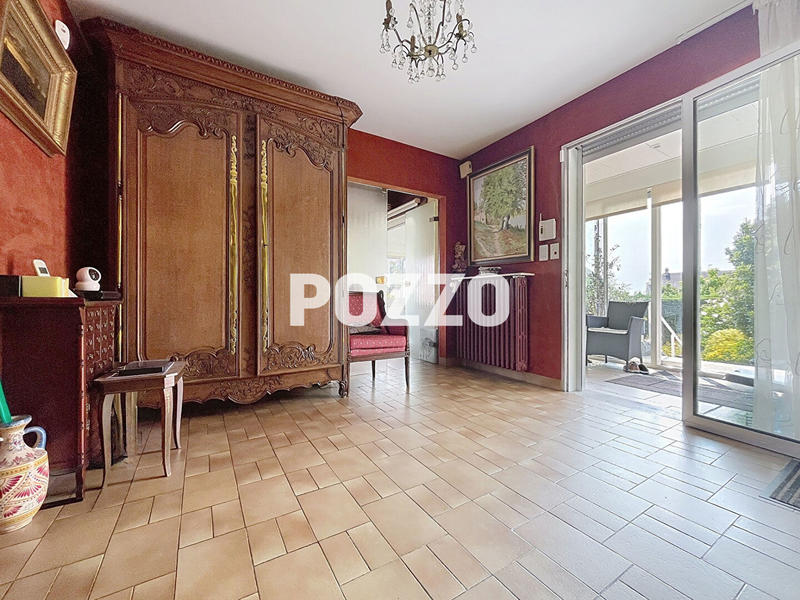 Maison - 174 m² - 7 pièces