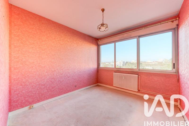 Appartement - 82 m² - 3 pièces