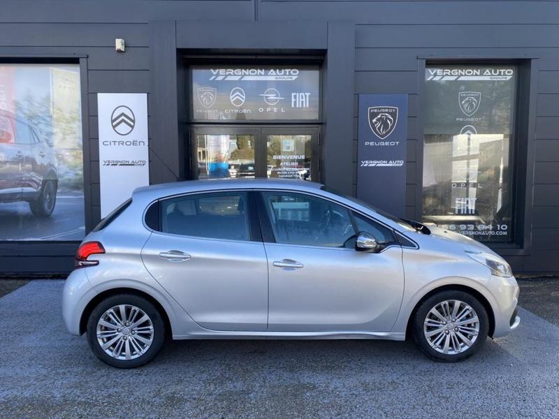 Peugeot 208 1.2 PureTech 82 Allure