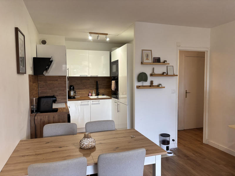 Appartement - 49 m² - 2 pièces