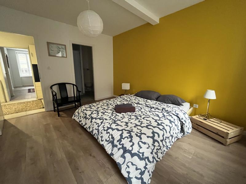 Appartement - 94 m² - 4 pièces