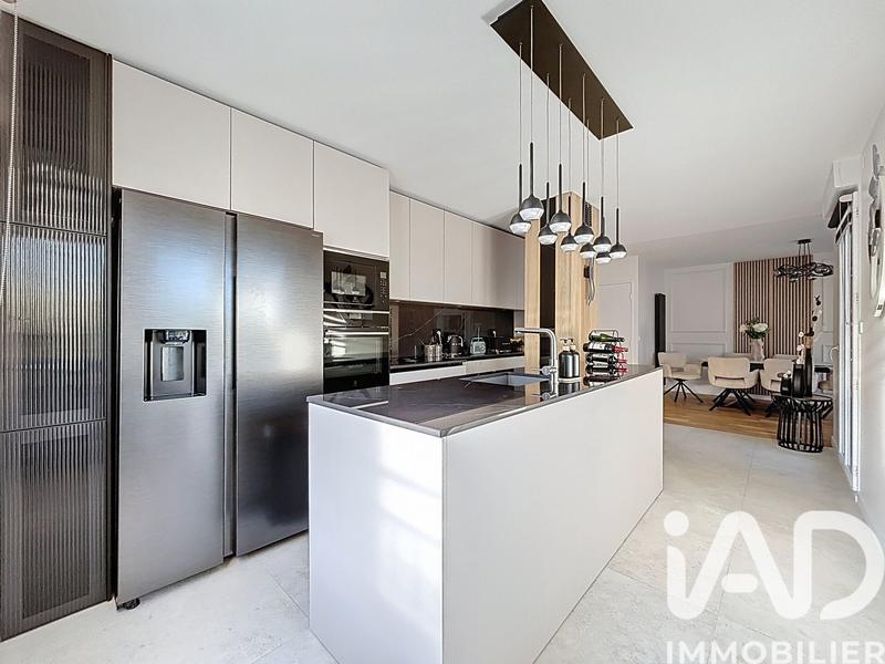 Appartement - 108 m² - 4 pièces