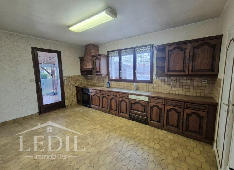 Maison - 135 m² - 4 pièces