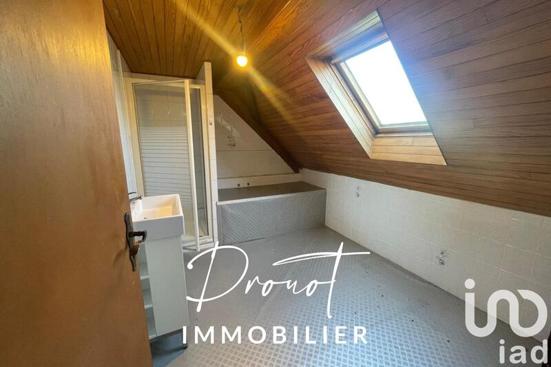 Maison de village - 238 m² - 9 pièces