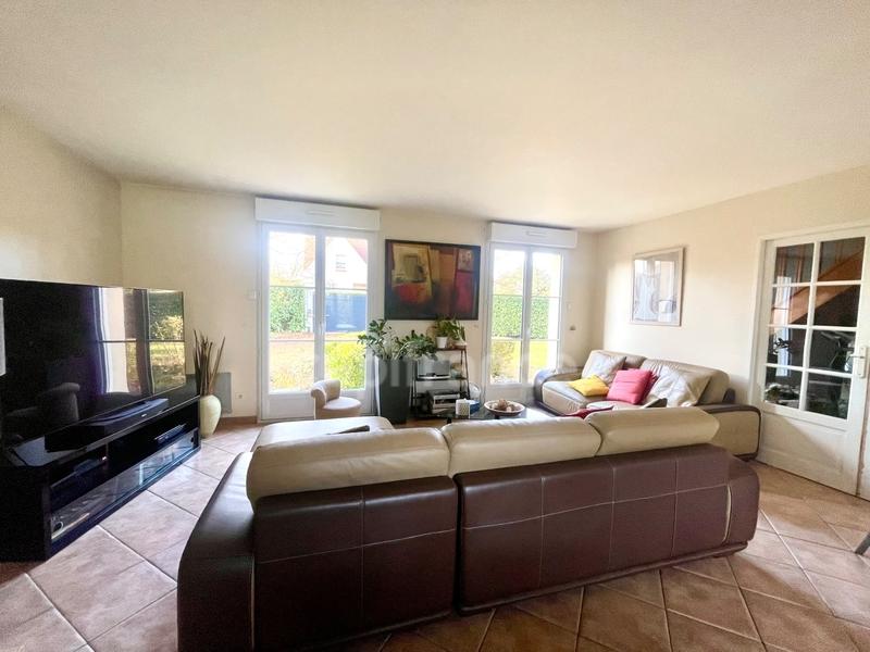 Maison - 160 m² - 6 pièces