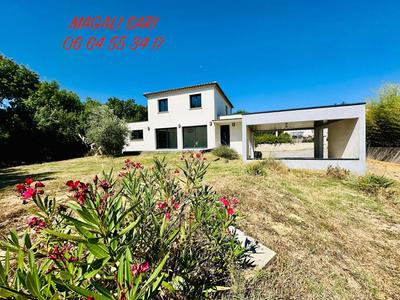 Villa - 148 m² - 6 pièces