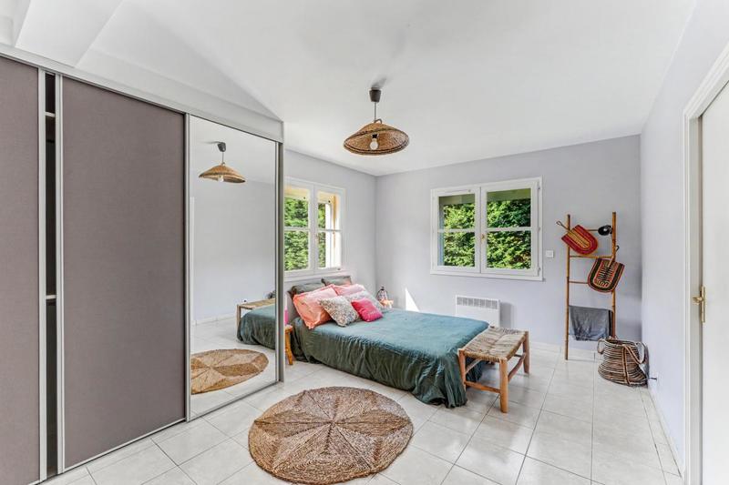 Maison - 199 m² - 6 pièces