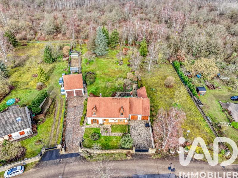 Maison - 142 m² - 7 pièces