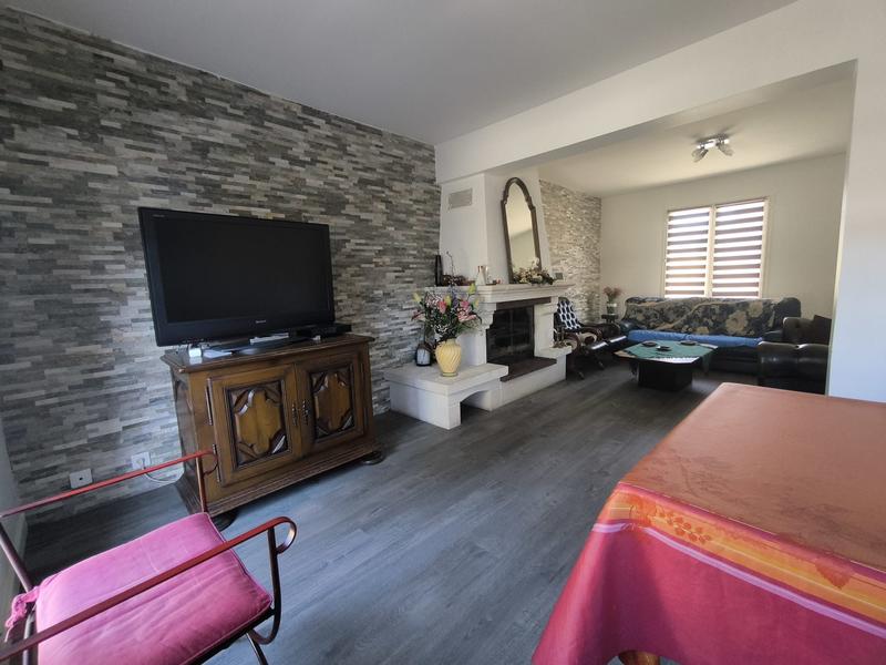 Maison - 97 m² - 5 pièces