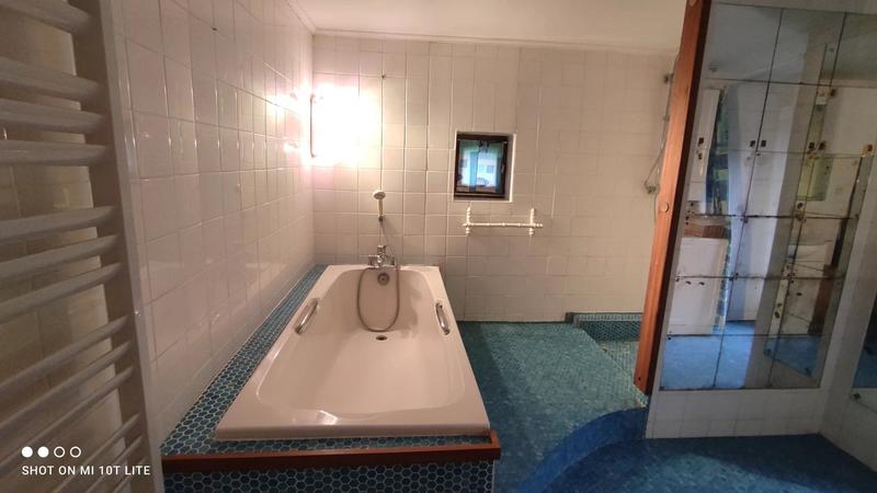 Maison - 171 m² - 7 pièces