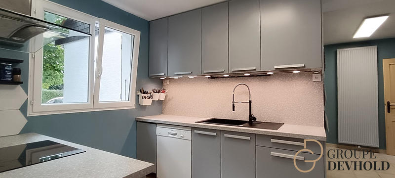 Maison - 182 m² - 8 pièces