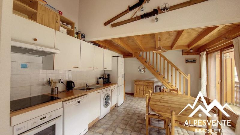 Duplex - 52 m² - 5 pièces