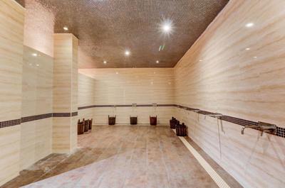 Beauté / Bien-être - 175 m² - 1 pièce