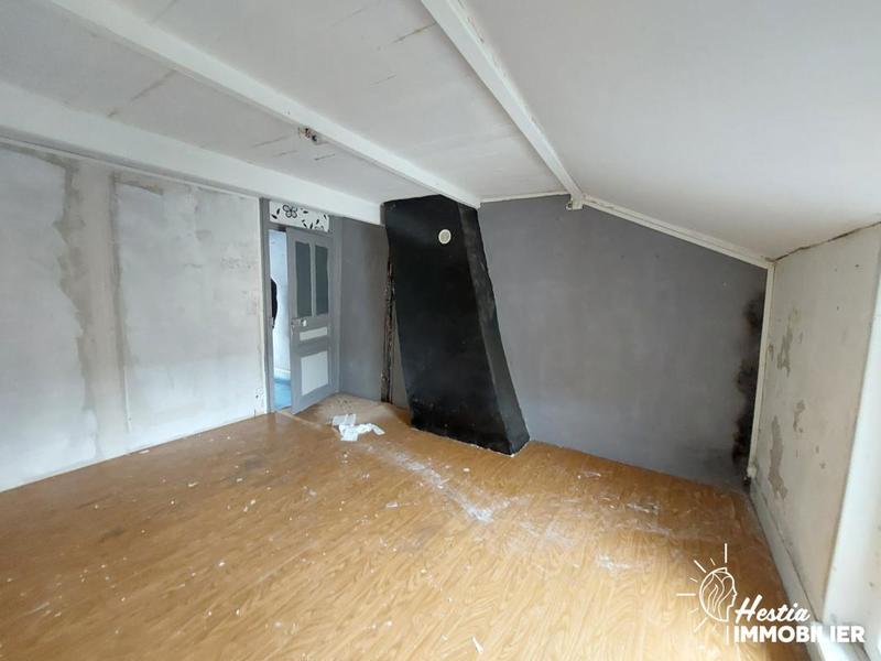 Maison - 85 m² - 5 pièces