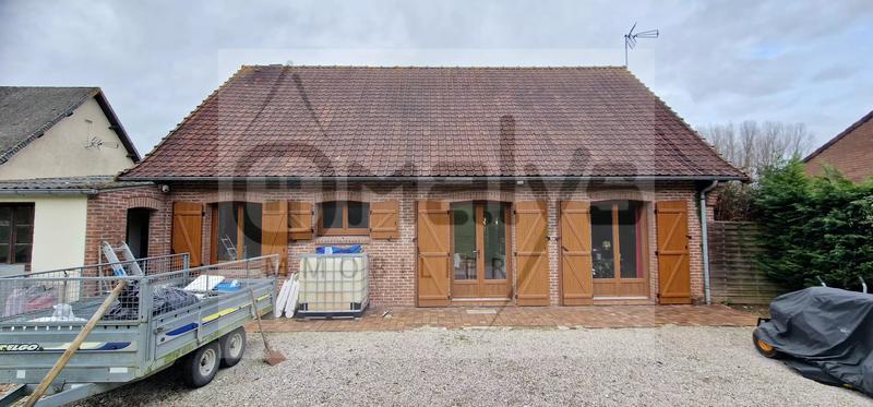 Maison - 90 m² - 5 pièces