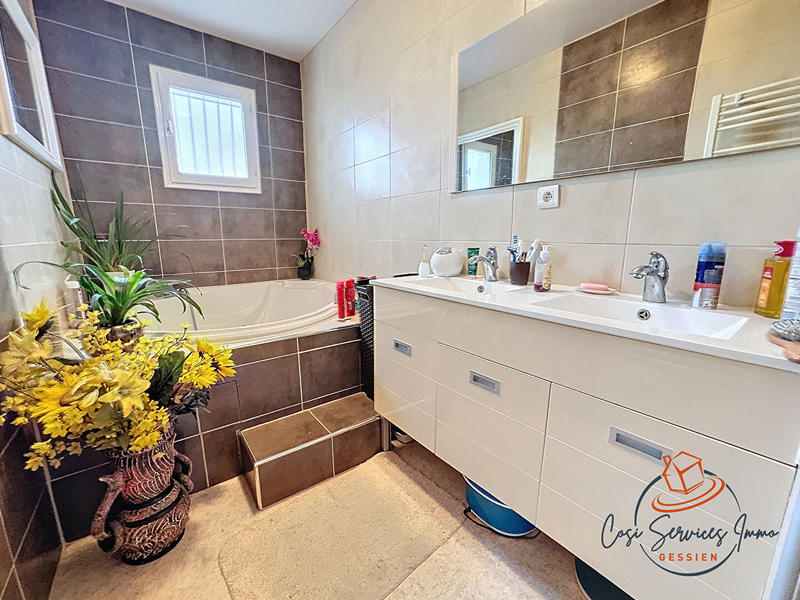 Maison - 153 m² - 5 pièces