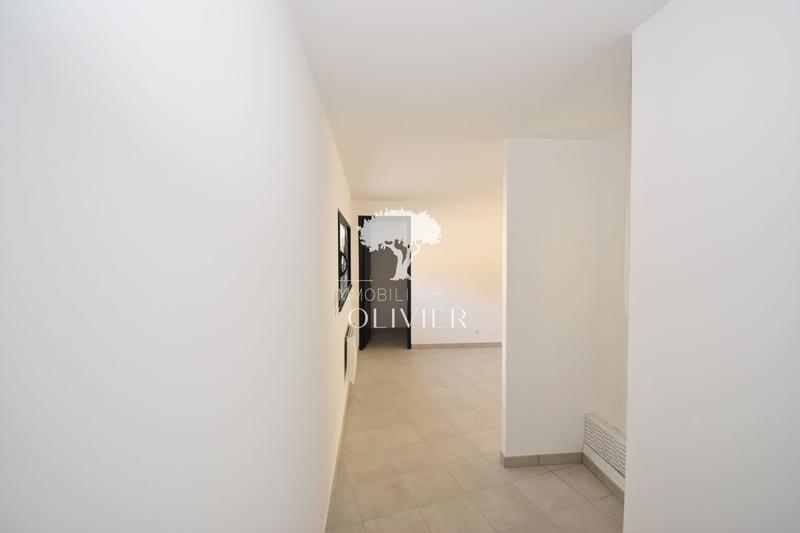 Appartement - 102 m² - 4 pièces