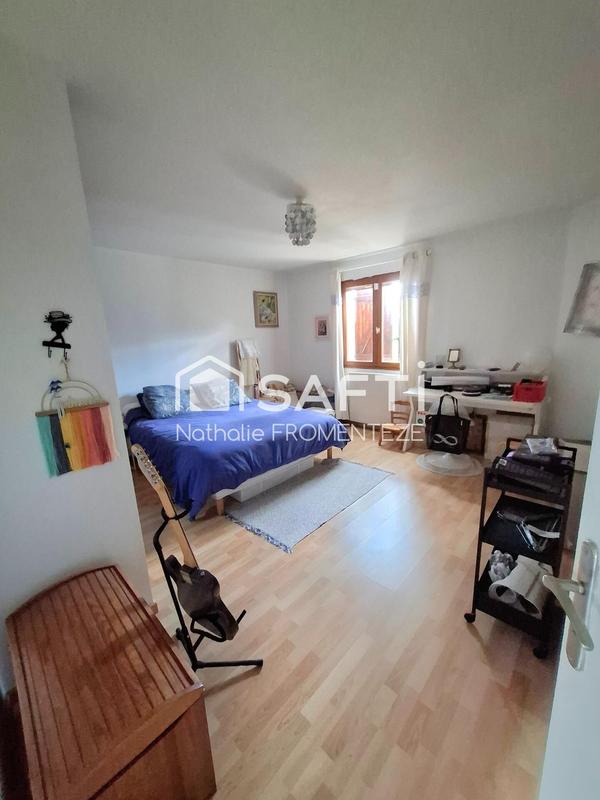 Maison - 183 m² - 5 pièces