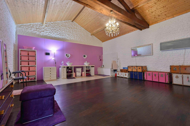 Maison en pierre - 185 m² - 6 pièces