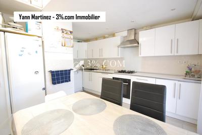 Maison - 122 m² - 5 pièces