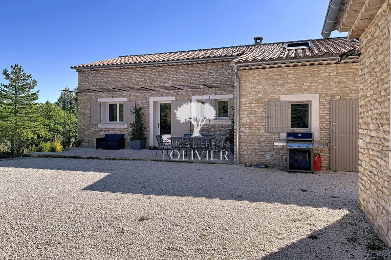 Propriété - 175 m² - 8 pièces